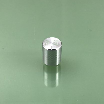 Picture of Silver aluminum alloy smooth knob with a diameter of 15mm